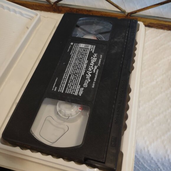 Vintage Disney Rocketeer 1991 Paper Case VHS My Favorite Martian 1999 Hard Case - Picture 13 of 13